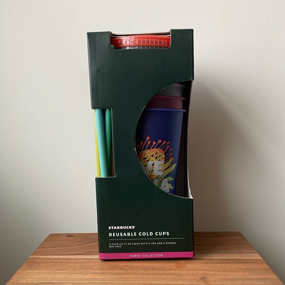 Starbucks Hawai Cold cups